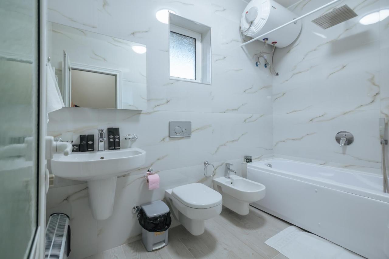 Vila 1 Korce Ngoại thất bức ảnh
